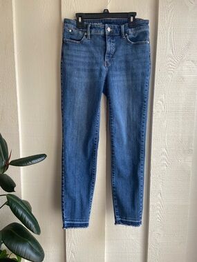 Talbots Flawless Slim Ankle Jeans Size 4 Medium Wash Denim